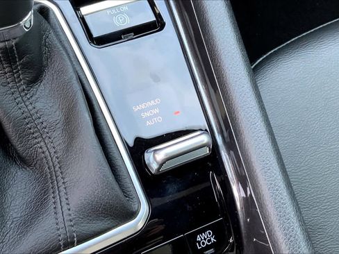 New 2025 Jeep Compass Latitude image 15