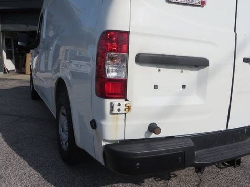 Used 2019 Nissan NV 2500 SV RWD image 32