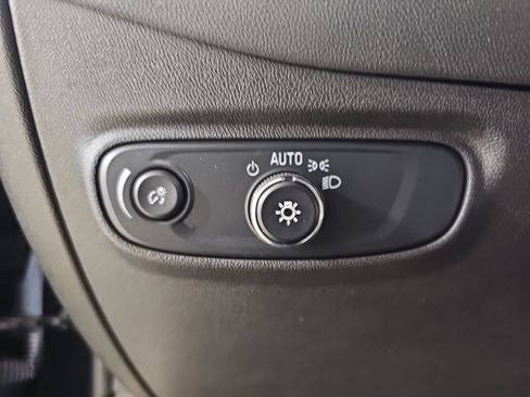 Certified 2024 Chevrolet Equinox LT AWD/4WD image 31