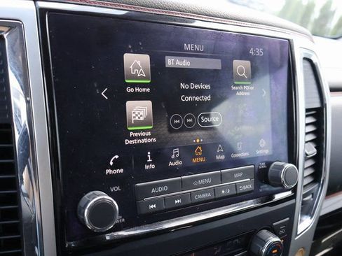 Used 2021 Nissan Titan SV w/ SV Convenience Package RWD image 31