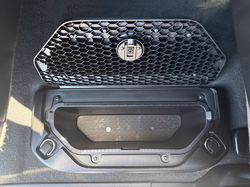 Used 2023 RAM 1500 Laramie AWD/4WD image 17