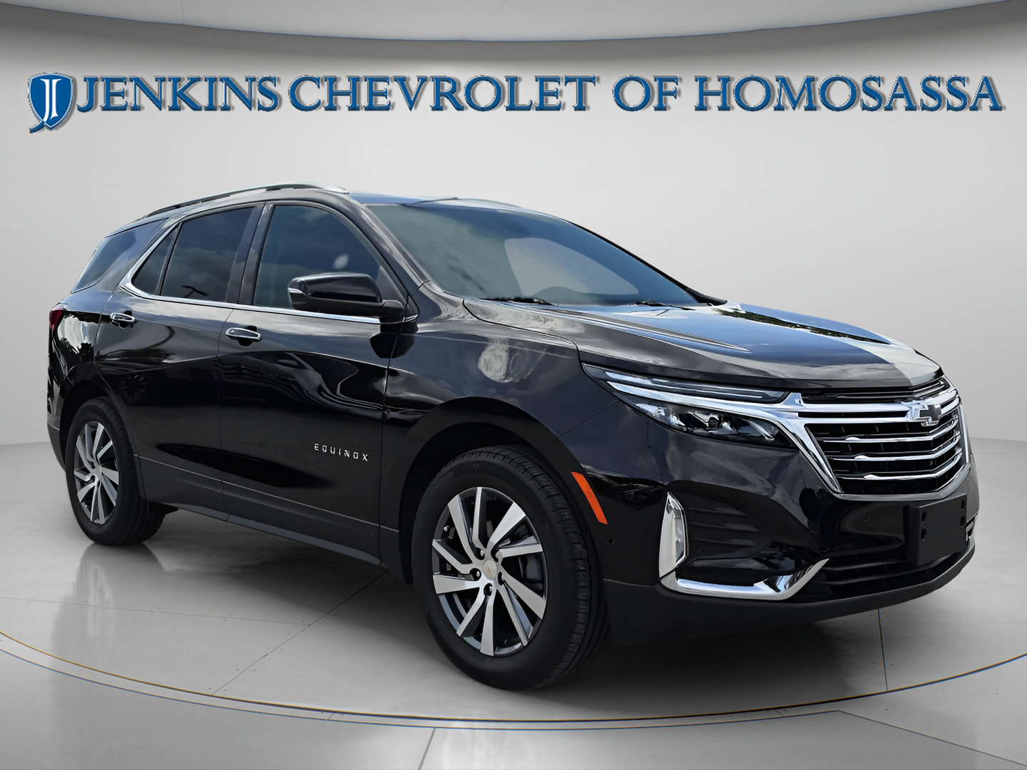 Used 2024 Chevrolet Equinox Premier FWD image 1