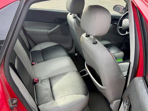 Used 2007 Ford Focus SE image 16