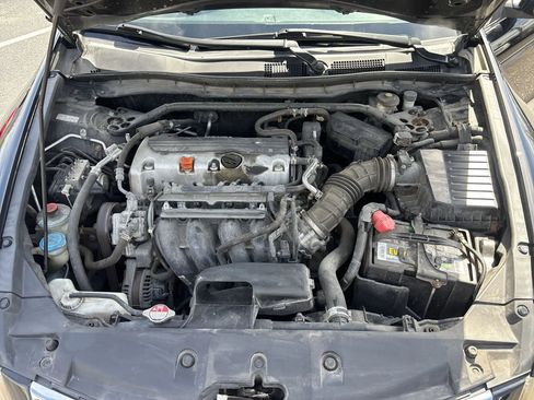 Used 2012 Honda Accord EX image 18