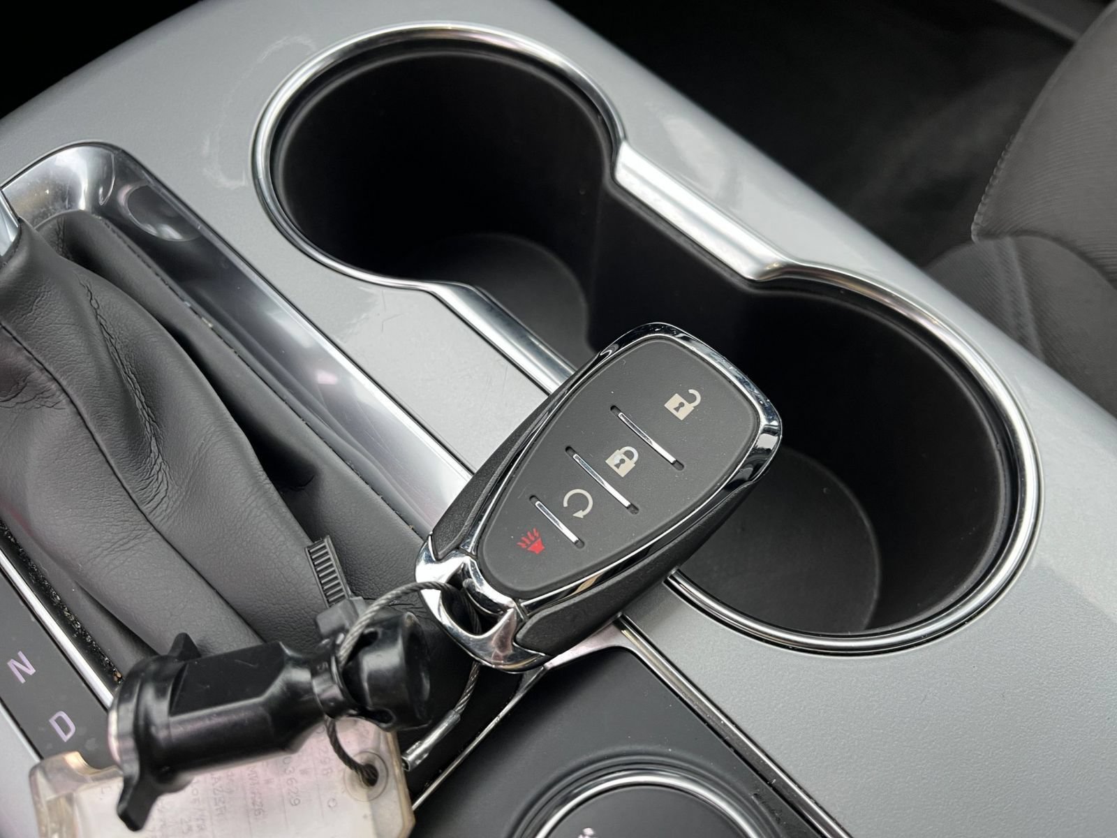 Used 2025 Chevrolet Blazer LT FWD image 25