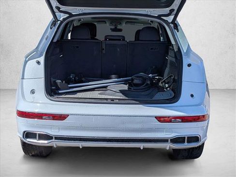 Used 2020 Audi Q5 e Premium image 6