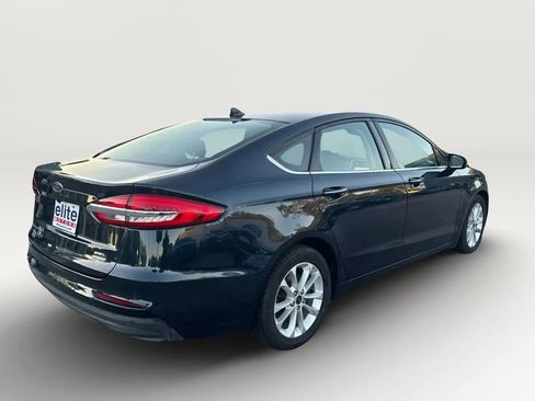 Used 2020 Ford Fusion SEL image 3