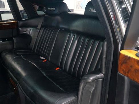 Used 2004 Rolls-Royce Phantom Sedan image 15