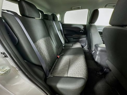 Used 2025 Mitsubishi Outlander Sport AWD image 22