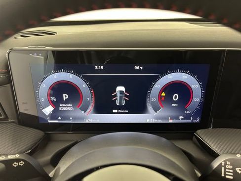 Used 2025 Nissan Kicks SR FWD image 25