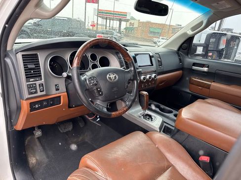 Used 2012 Toyota Tundra Limited image 11
