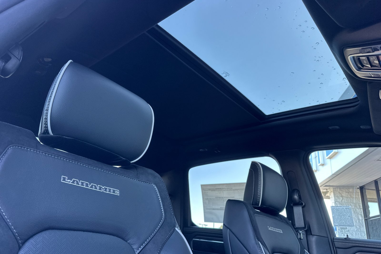 New 2027 RAM 1500 Laramie AWD/4WD image 16
