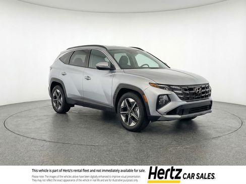 Used 2025 Hyundai Tucson SEL FWD image 1