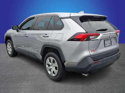 Used 2024 Toyota RAV4 LE AWD/4WD image 6