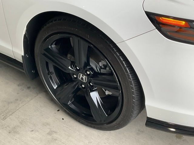 Certified 2025 Honda Accord Sport image 26