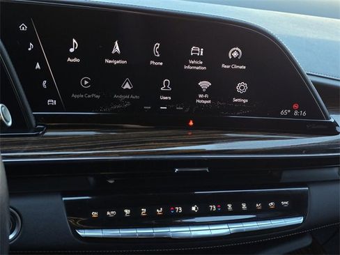 Used 2021 Cadillac Escalade Luxury image 15