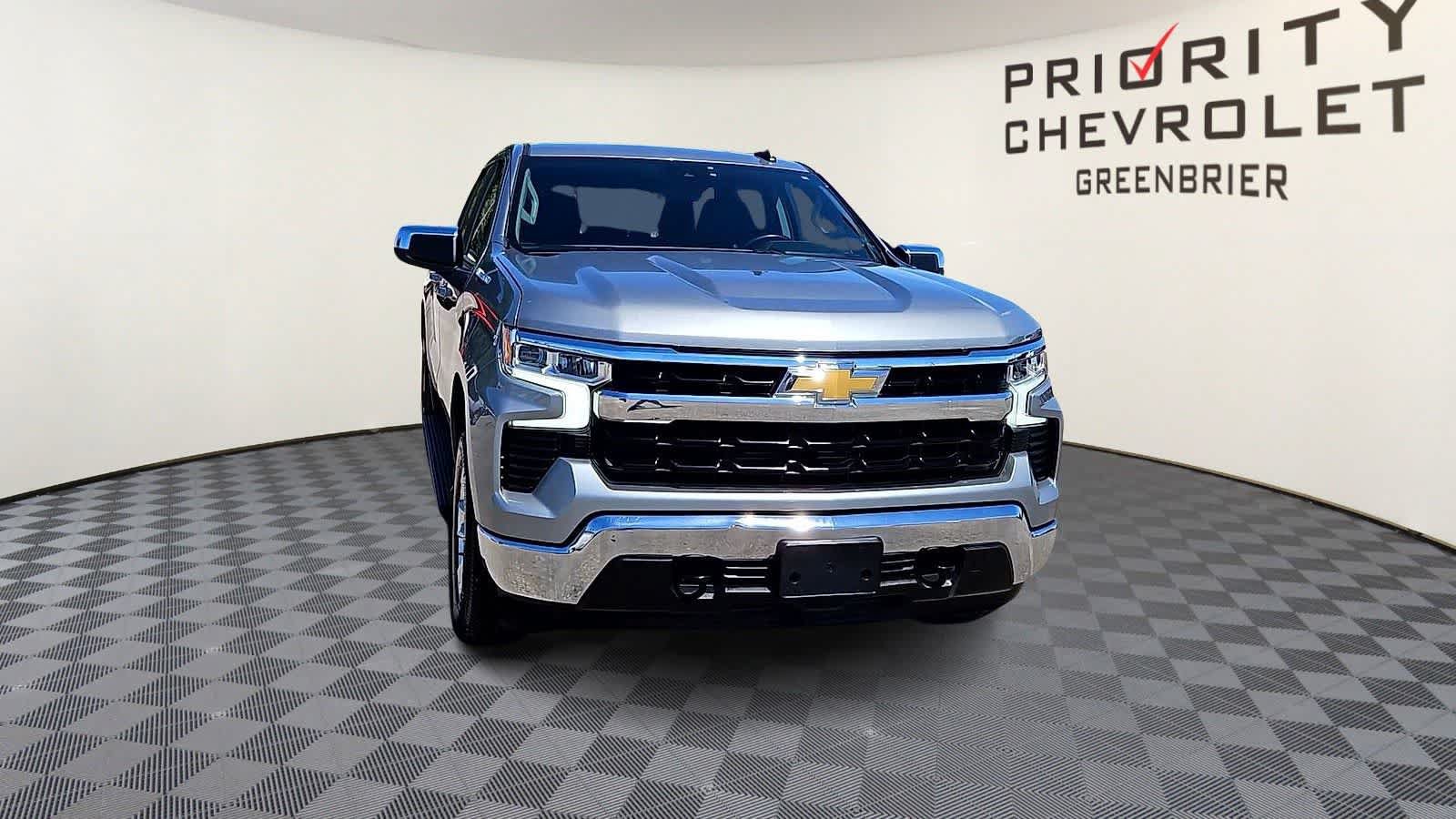 Certified 2024 Chevrolet Silverado 1500 LT AWD/4WD image 3
