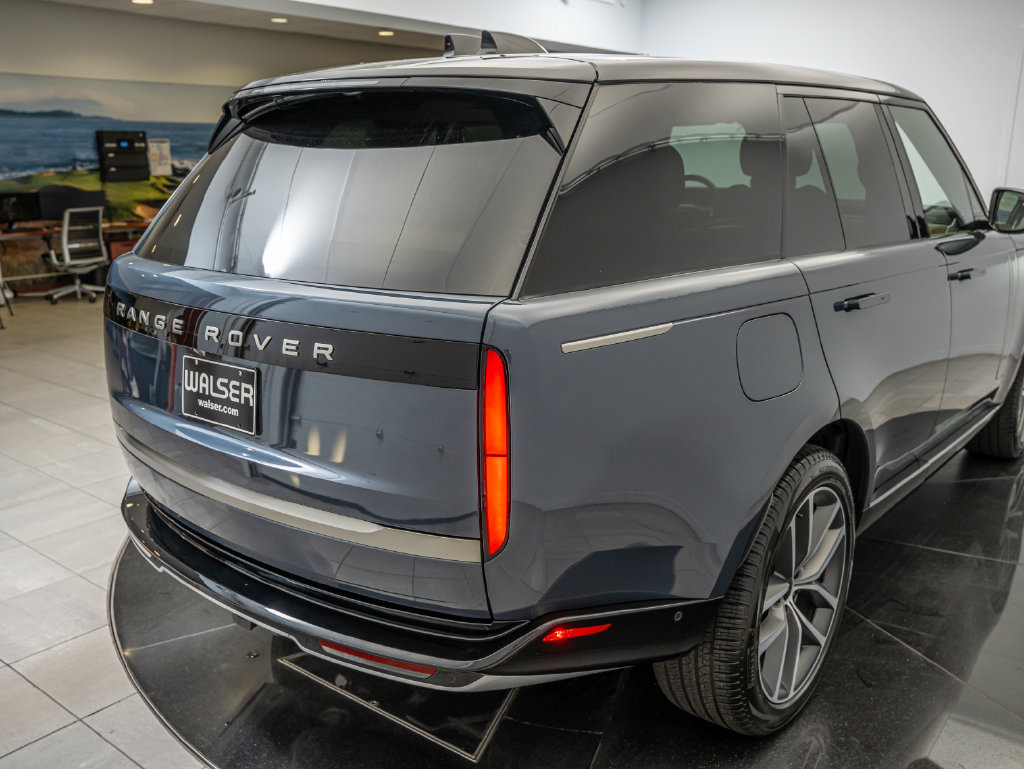 Used 2026 Land Rover Range Rover SE AWD/4WD image 15