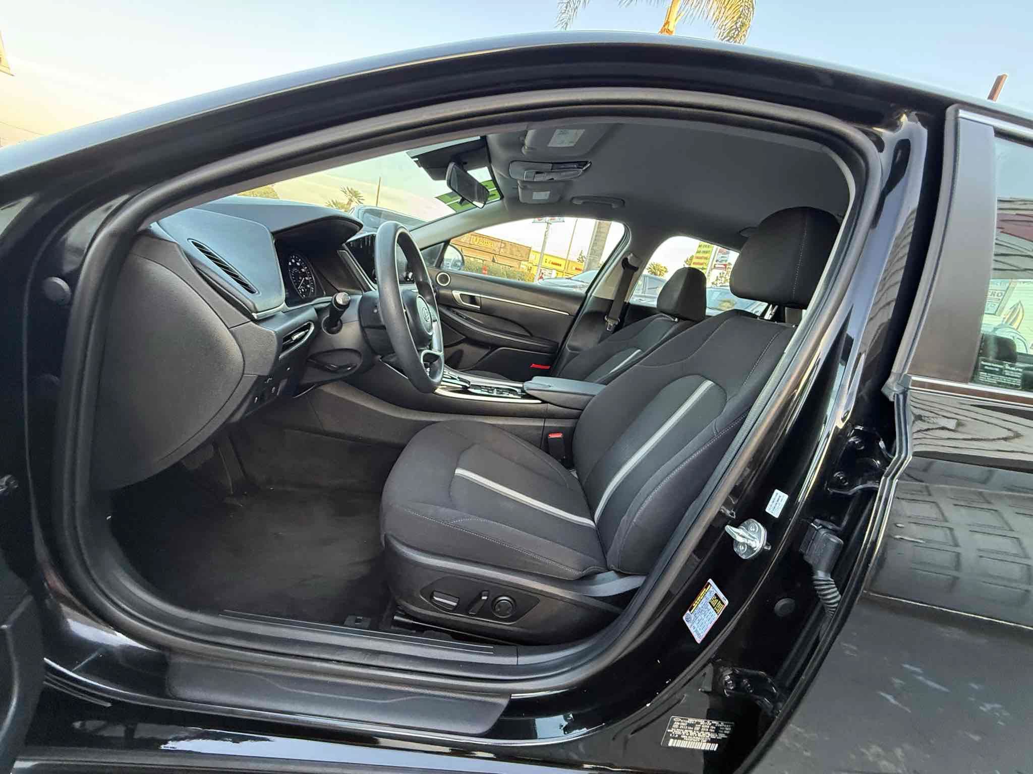 Used 2022 Hyundai Sonata SEL FWD image 13