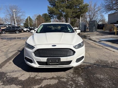 Used 2014 Ford Fusion SE image 8