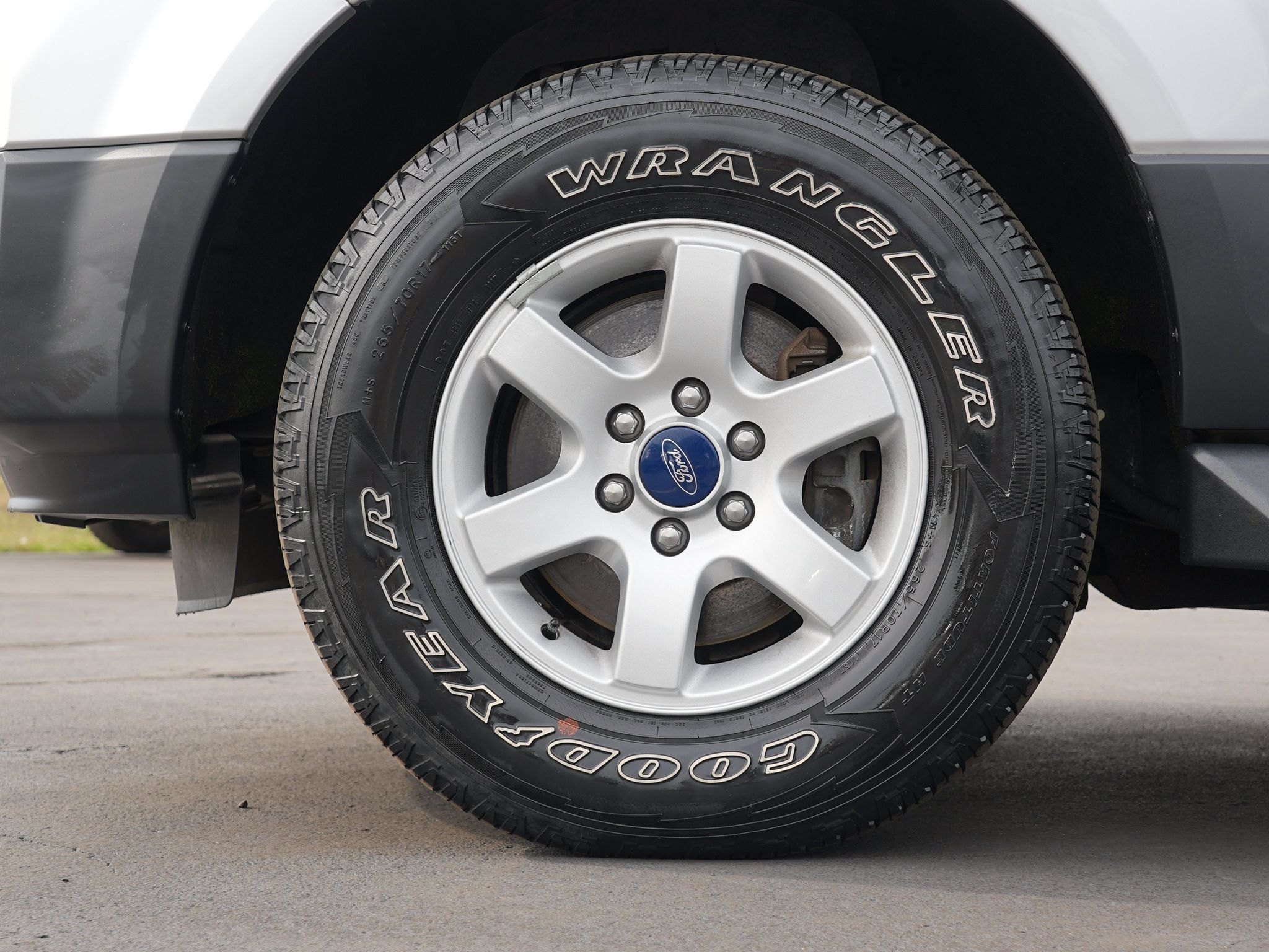 Used 2017 Ford Expedition EL XL w/ Equipment Group 101A RWD image 11