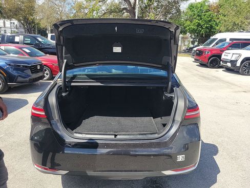 Used 2024 BMW 530i 530i image 14