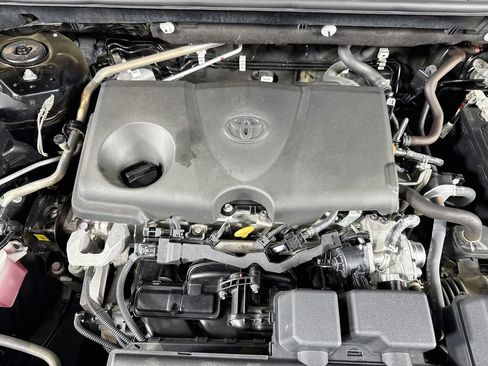 Used 2024 Toyota RAV4 Adventure AWD/4WD image 31