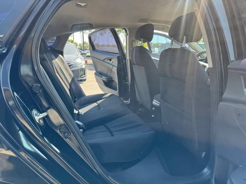 Used 2018 Honda Civic EX image 12