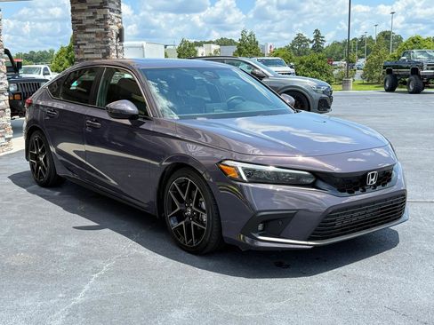 Used 2024 Honda Civic Sport Touring image 6