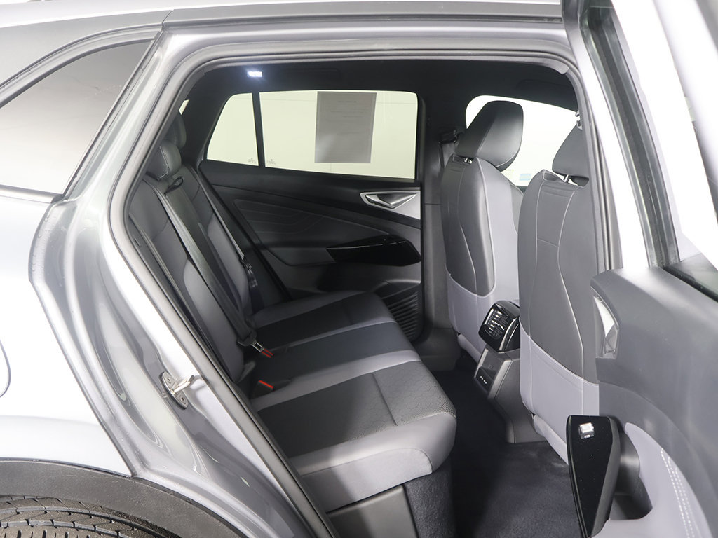 Used 2023 Volkswagen ID.4 Pro S AWD/4WD image 36