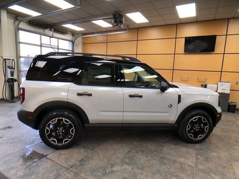 New 2026 Ford Bronco Sport Outer Banks AWD/4WD image 8