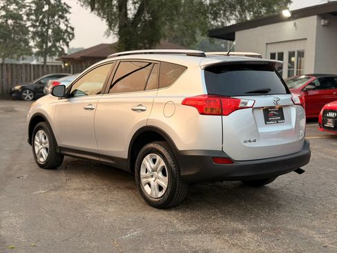 Used 2015 Toyota RAV4 LE AWD/4WD image 7