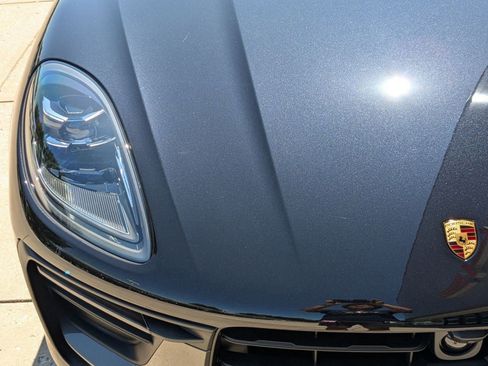 Used 2025 Porsche Macan Turbo image 12