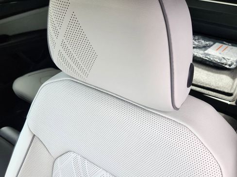 New 2026 Volkswagen Atlas Cross Sport SEL Premium R-Line image 5