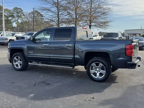 Used 2017 Chevrolet Silverado 1500 LT w/ Texas Edition image 5