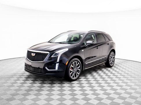 New 2025 Cadillac XT5 Sportv w/ Technology Package image 3