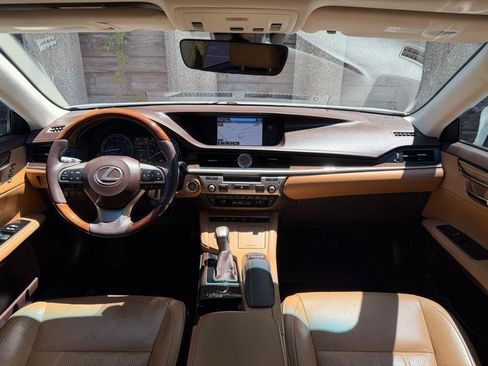 Used 2016 Lexus ES 350 FWD image 11