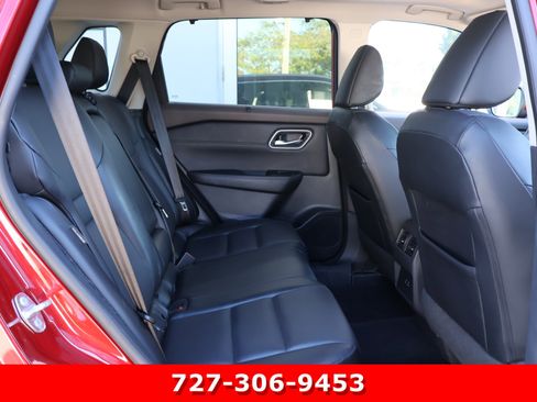 Used 2021 Nissan Rogue SV w/ Premium Package image 21