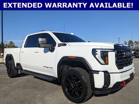 Used 2024 GMC Sierra 2500 AT4 image 13