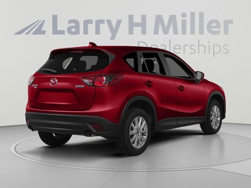 Used 2015 MAZDA CX-5 Touring FWD image 3