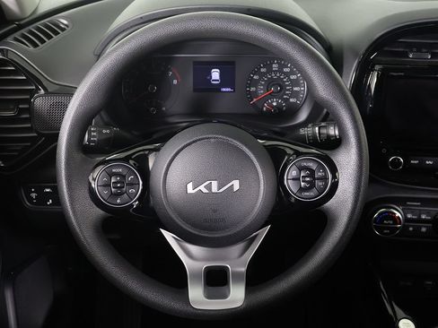 Used 2022 Kia Soul S FWD image 36