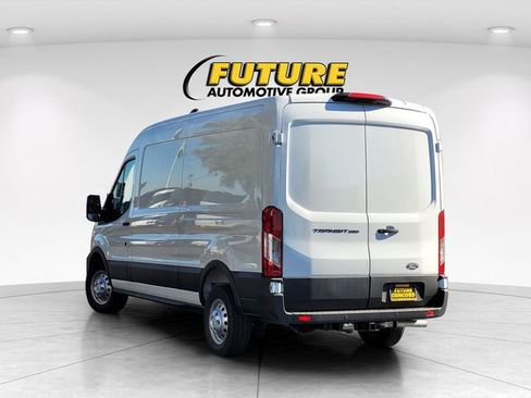 New 2026 Ford Transit 250 148 Medium Roof w/ Load Area Protection Package image 5