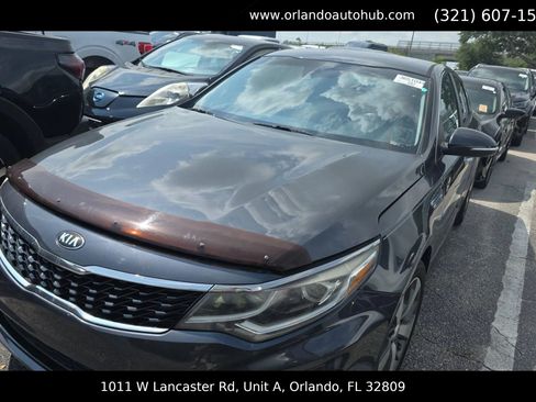 Used 2019 Kia Optima S FWD image 1