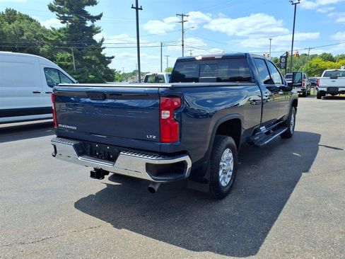 Used 2023 Chevrolet Silverado 2500 LTZ w/ LTZ Plus Package AWD/4WD image 5