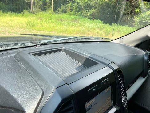 Used 2017 Ford F150 XL w/ Equipment Group 101A Mid image 23