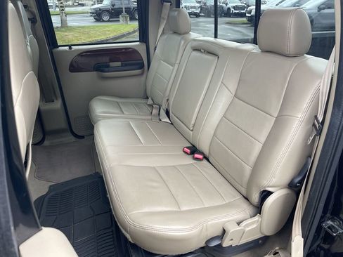 Used 2007 Ford F350 Lariat image 21