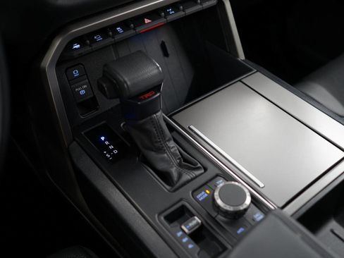 Used 2023 Toyota Sequoia SR5 image 21