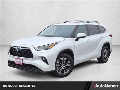 Used 2022 Toyota Highlander XLE