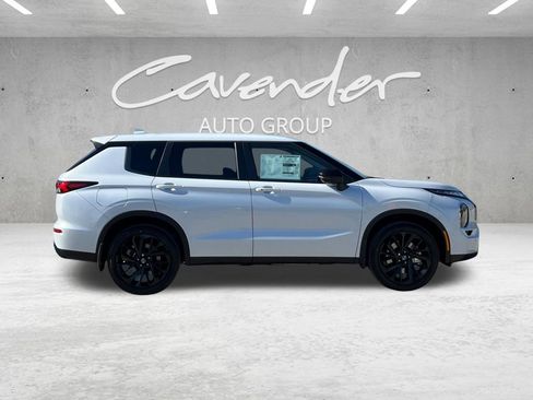 New 2026 Nissan Rogue SL AWD/4WD image 17