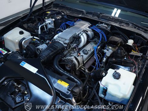 Used 1991 Chevrolet Camaro Z28 RWD image 33